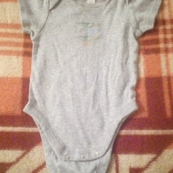 Old Navy Other - Old Navy Light Gray Kids Bodysuit